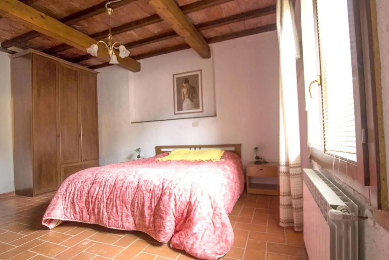 Charming Apartment In Massa Marittima With Shared Pool.